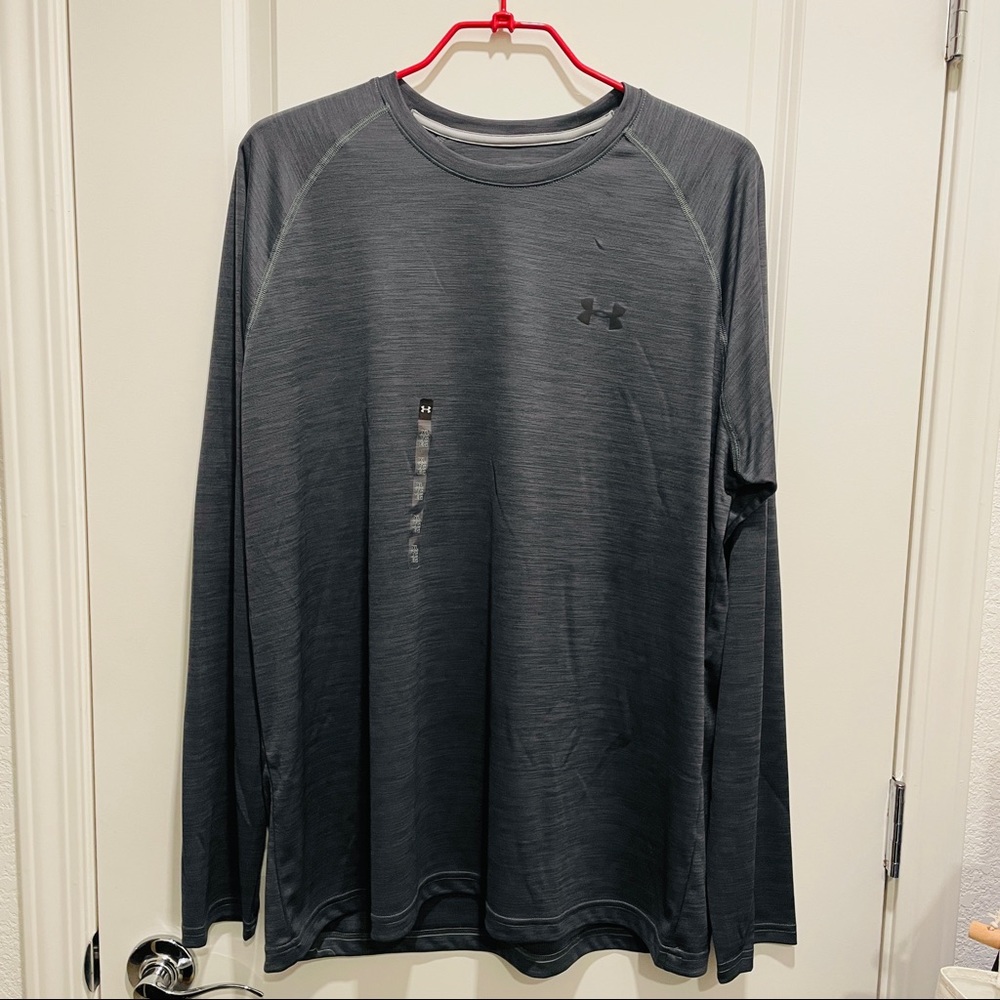 NWT Under Armour UA men's Tee long sleeve size XL